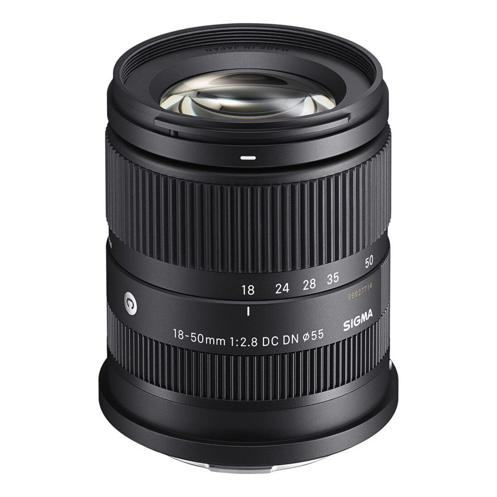 Sigma 18-50mm F2.8 DC DN Review