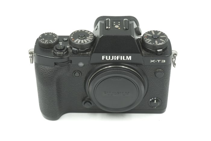 Used Fujifilm X-T3 Digital Mirrorless Camera Body - Black